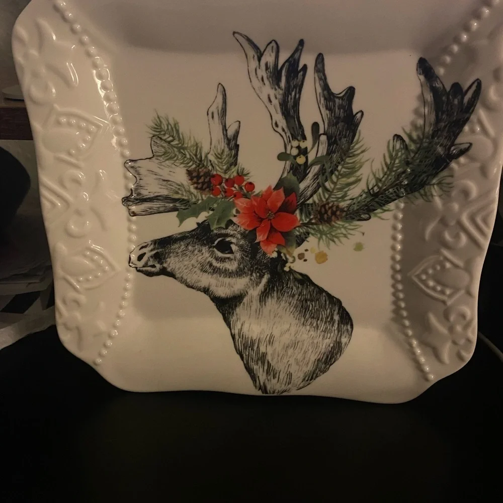 Furry Christmas Reindeer Stag Deer Caribou Poinsettia Ceramic Salad Plate 7.5in